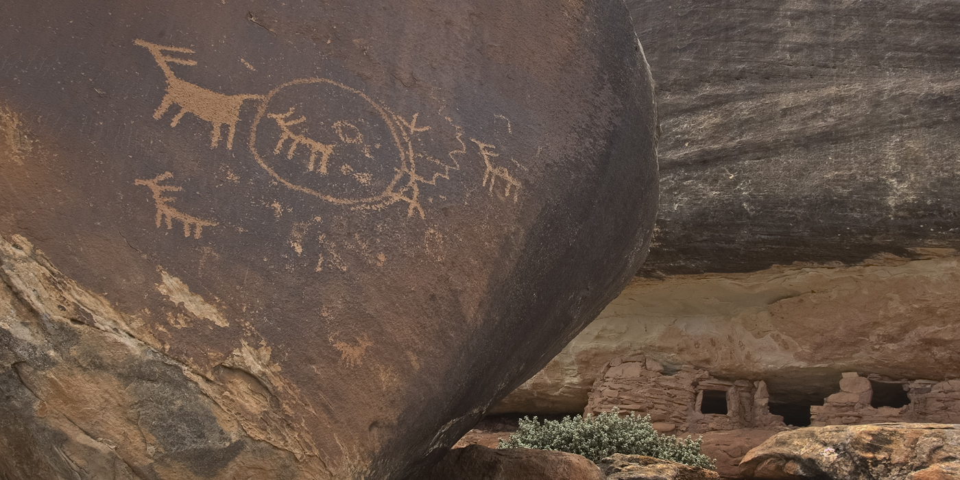 anasazi ruins & Petroglyph